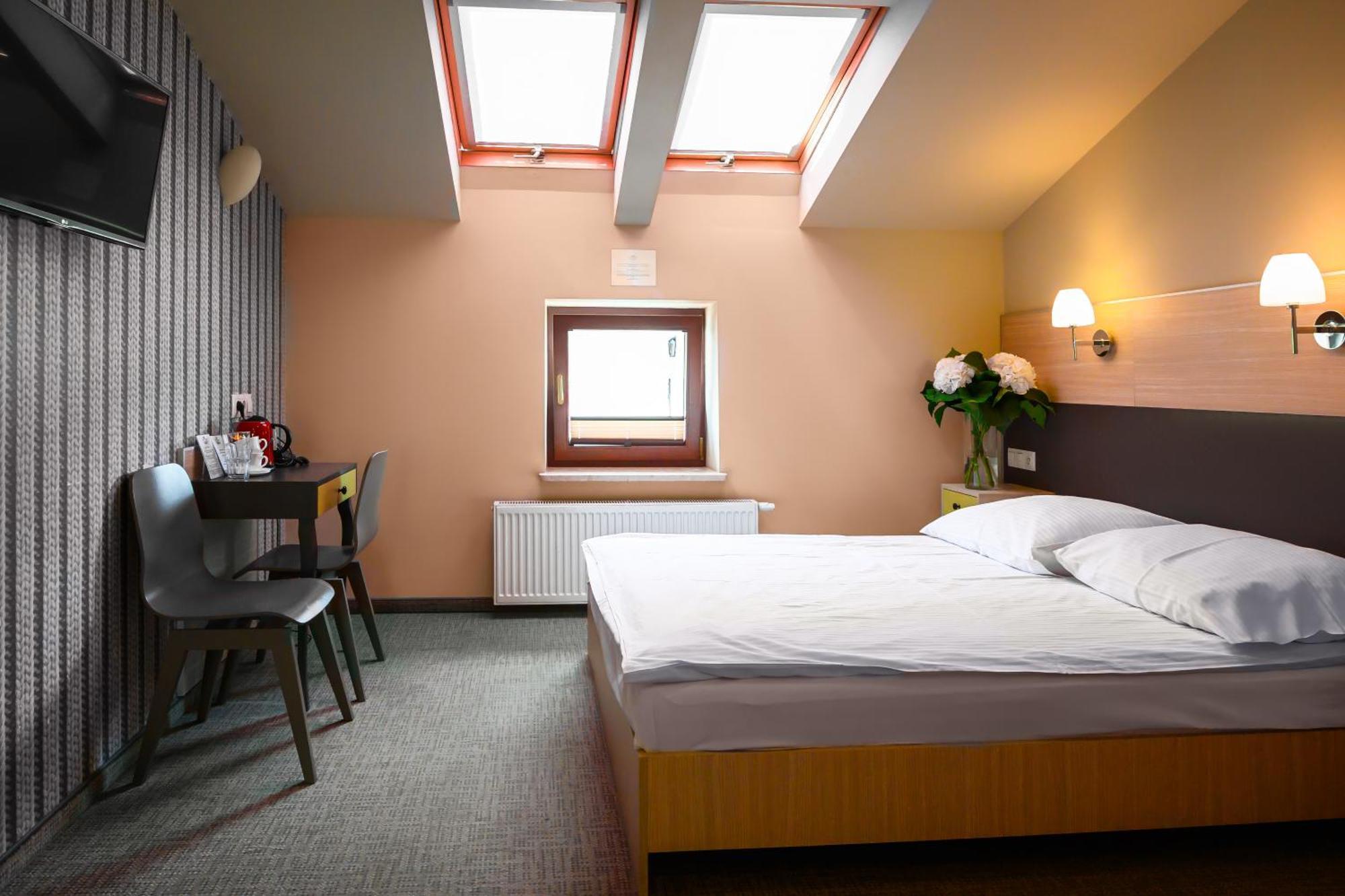 Hotel Kazimierz III — Fotos 1